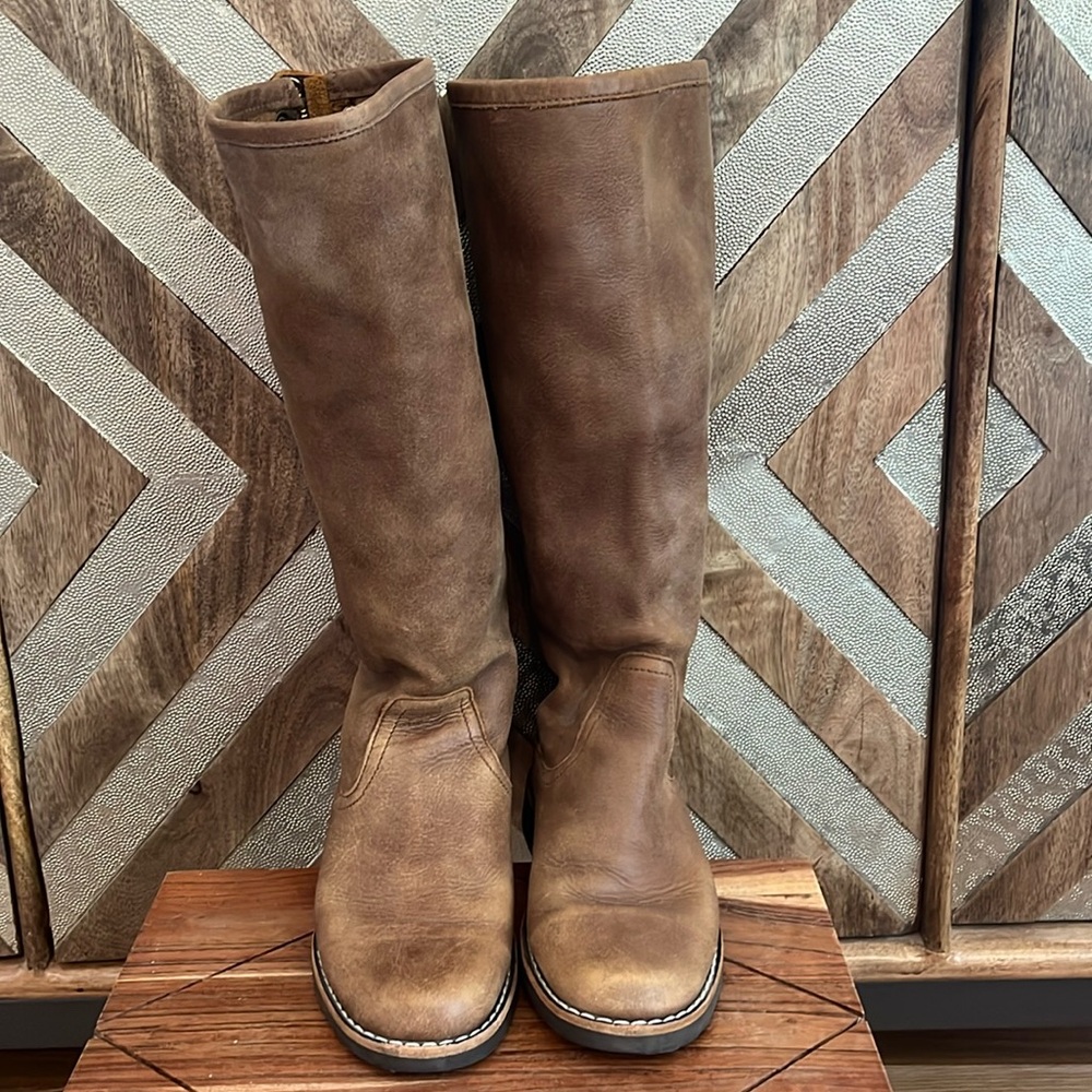 Roots Canada Tibe Tall Zip up Riding boots